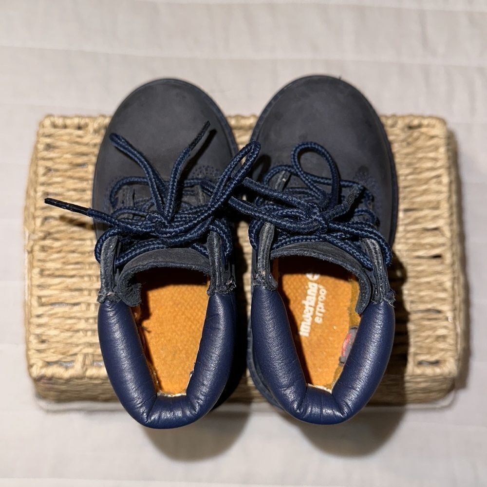 Timberland US7/EU 23.5 Classic Primaloft 200 gram Boot Toddler Navy Leather - Picture 9 of 16